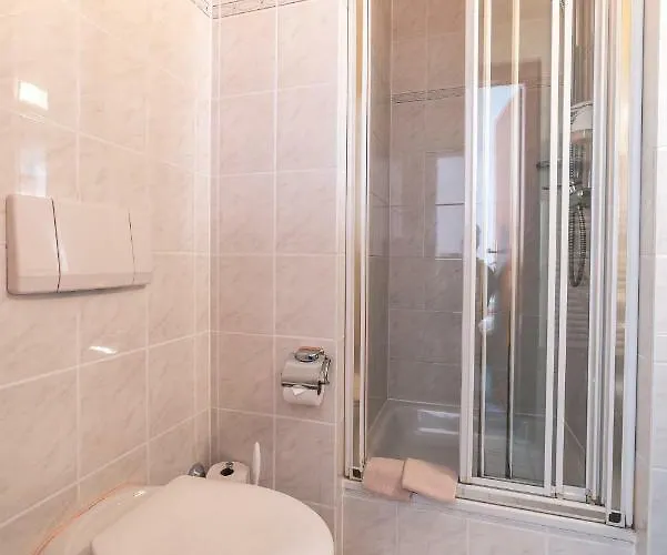 Alte Posthalterei Bed & Breakfast 2*